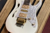 Ibanez Steve Vai PIA-3761 Stallion White-20.jpg